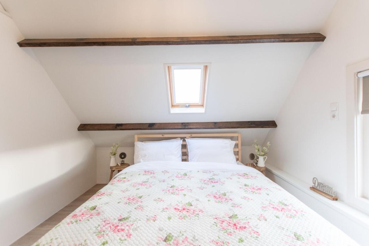 Vakantiewoning T Uusje Wemeldinge Luaran gambar