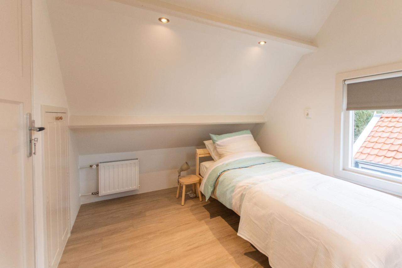 Vakantiewoning T Uusje Wemeldinge Luaran gambar